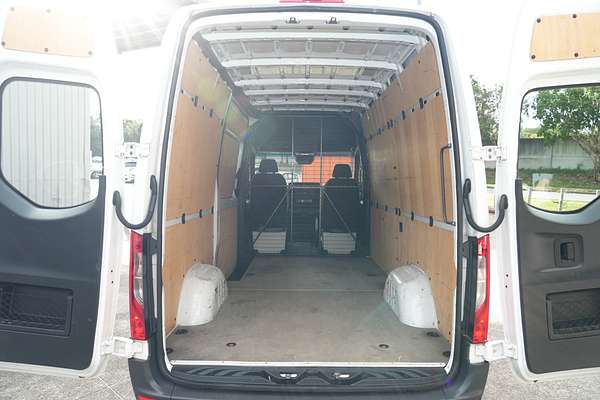 2023 Mercedes-Benz Sprinter 315CDI VS30 MWB Low Roof thumb-18