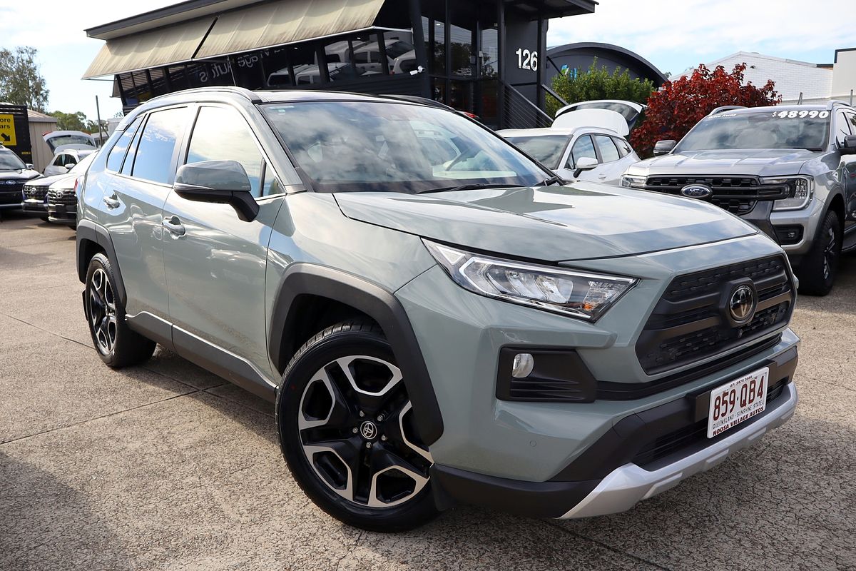 2019 Toyota RAV4 Edge AXAA54R