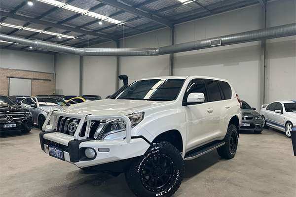 2016 Toyota Landcruiser VX VDJ200R