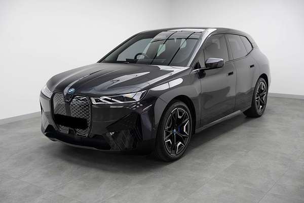 2024 BMW iX xDrive50 Sport I20