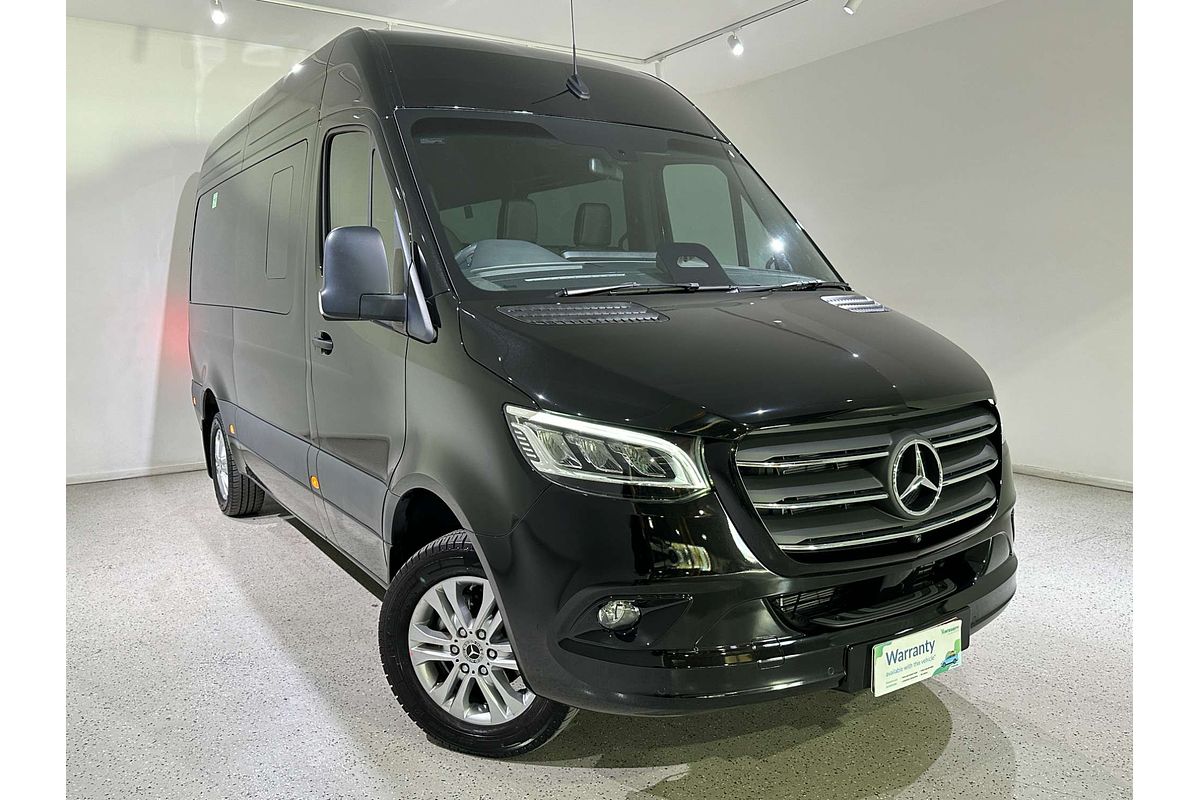 2025 Mercedes-Benz Sprinter 415 Transfer VS30 MWB Low Roof