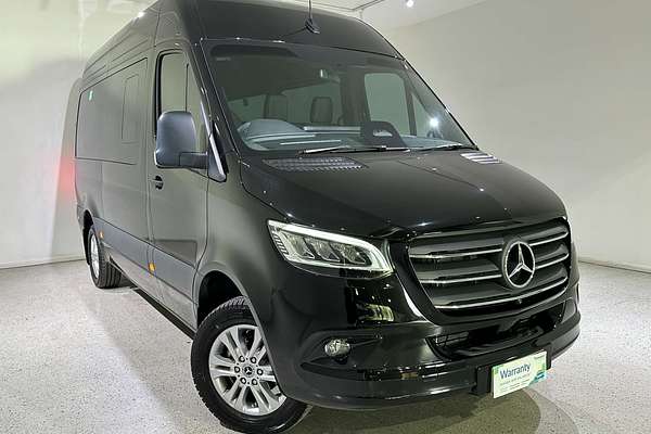 2025 Mercedes-Benz Sprinter 415 Transfer VS30 MWB Low Roof