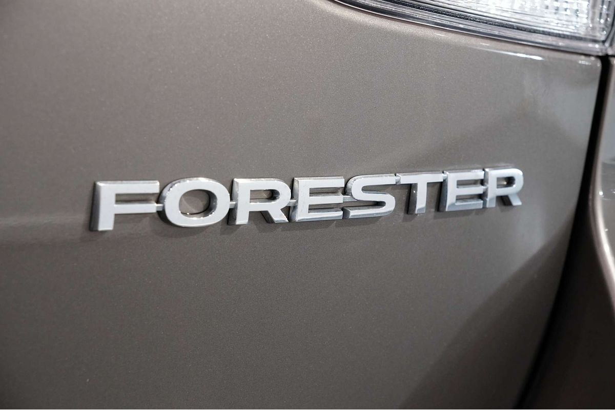 2023 Subaru Forester 2.5i-L S5