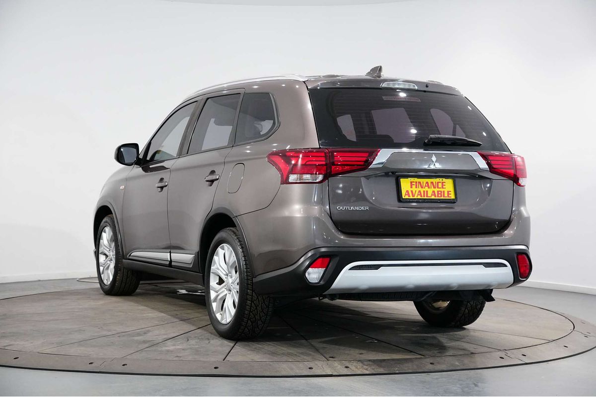 2019 Mitsubishi Outlander ES ZL