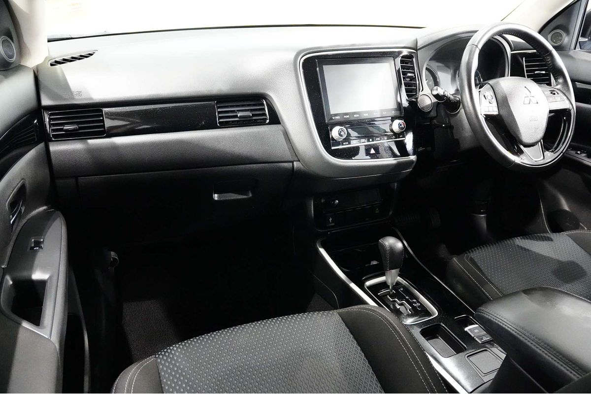 2019 Mitsubishi Outlander ES ZL