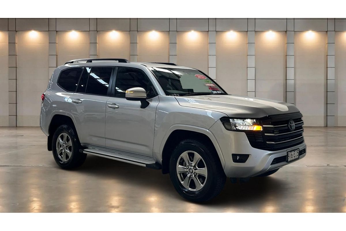 2022 Toyota Landcruiser GXL FJA300R