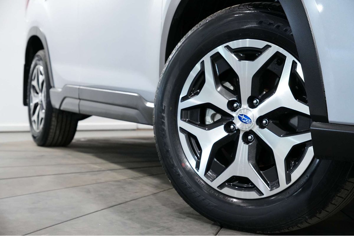 2022 Subaru Forester 2.5i S5
