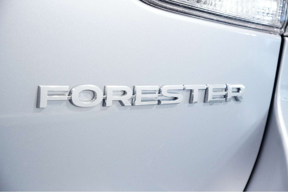 2022 Subaru Forester 2.5i S5