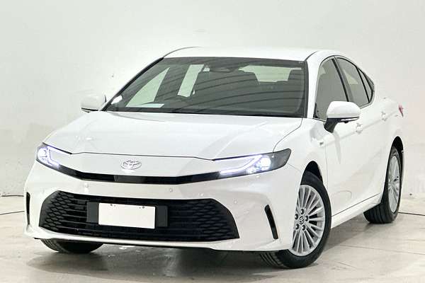 2025 Toyota Camry Ascent AXVH80R