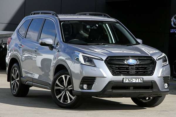 2024 Subaru Forester 2.5i Premium S5