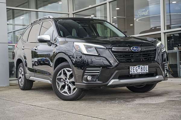 2023 Subaru Forester Hybrid S S5