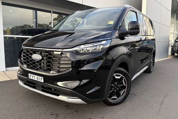 2025 Ford Tourneo Active AV SWB
