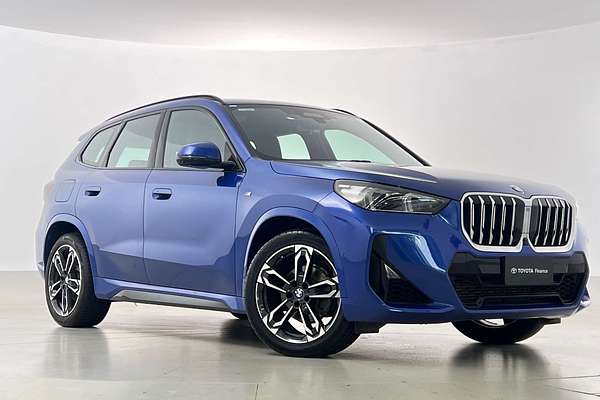 2023 BMW X1 xDRIVE20i M SPORT U11