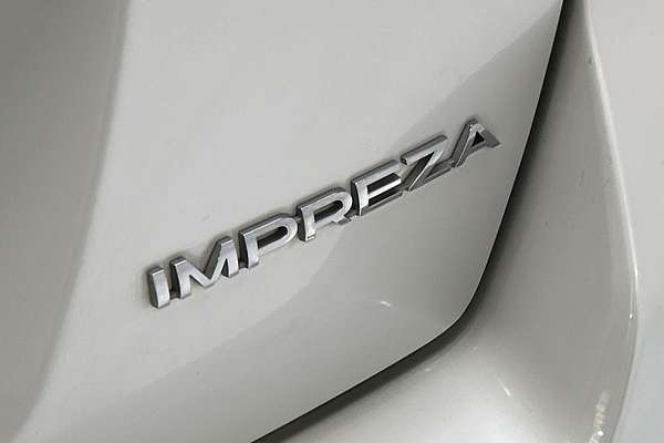 2014 Subaru Impreza 2.0i G4 thumb-21