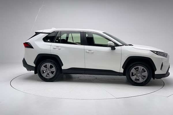 2024 Toyota RAV4 GX MXAA52R thumb-8