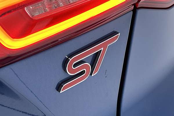 2020 Ford Focus ST SA thumb-21