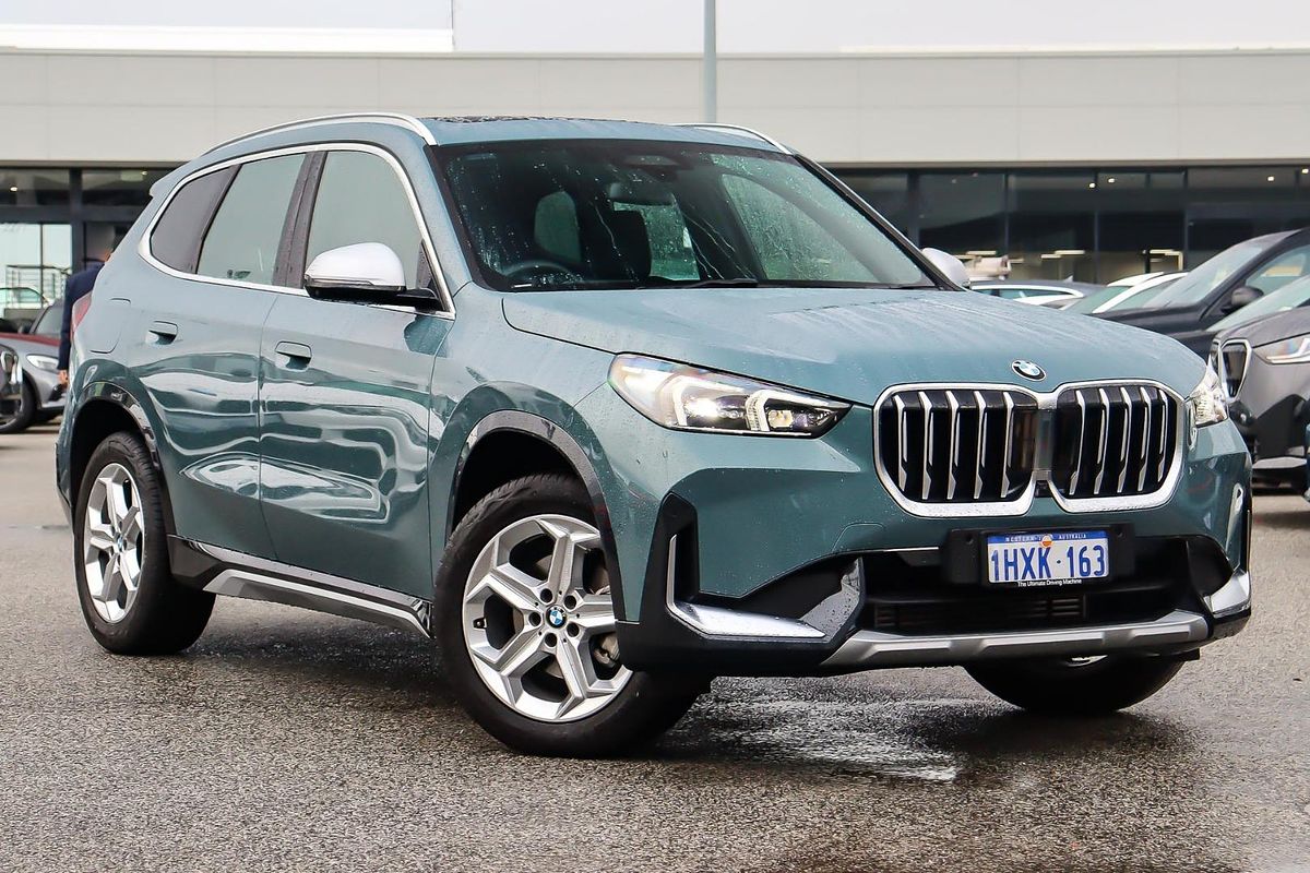 2023 BMW X1 sDrive18i U11