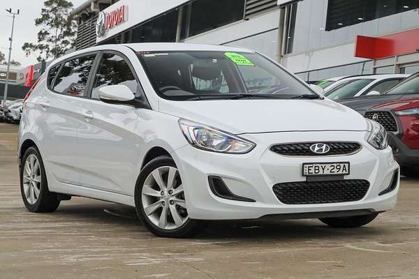 2019 Hyundai Accent Sport RB6