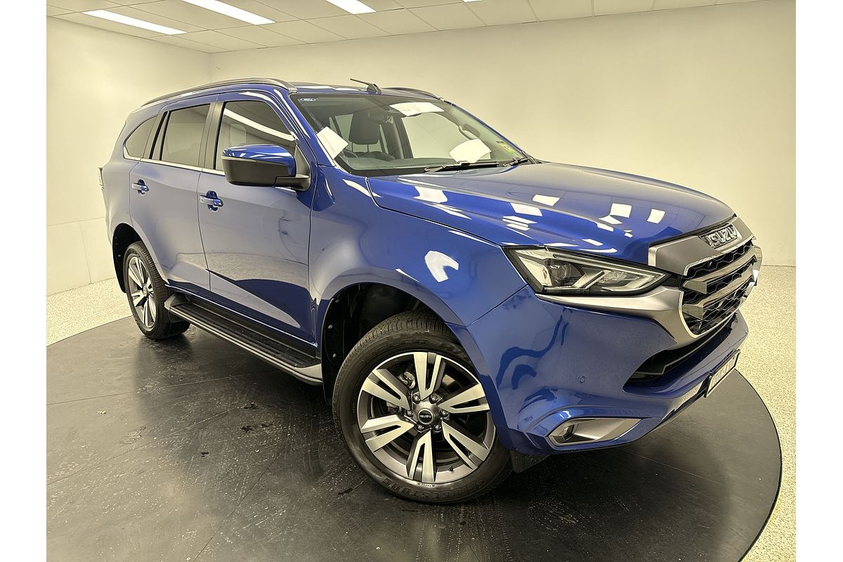 2024 Isuzu MU-X LS-T