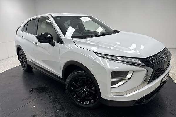 2024 Mitsubishi YB