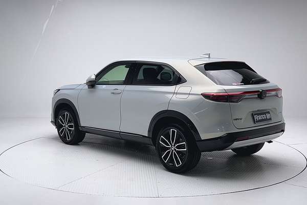2024 Honda HR-V e:HEV L thumb-5