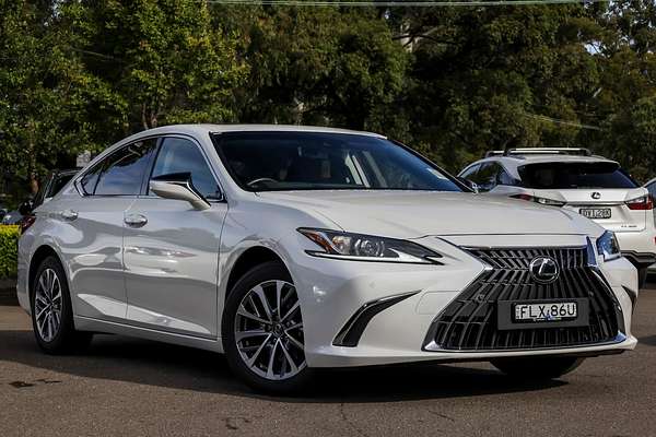 2024 Lexus ES ES300h Luxury AXZH10R
