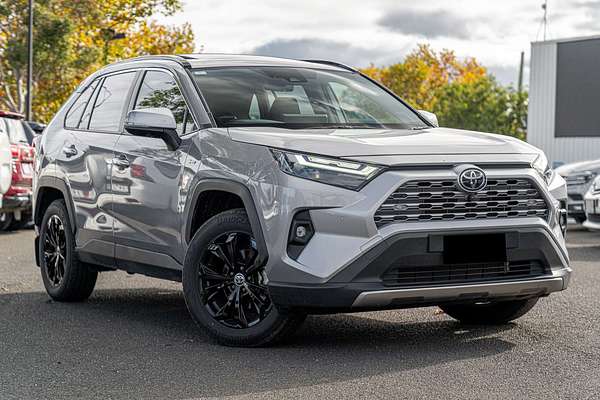 2025 Toyota RAV4 Cruiser AXAH52R