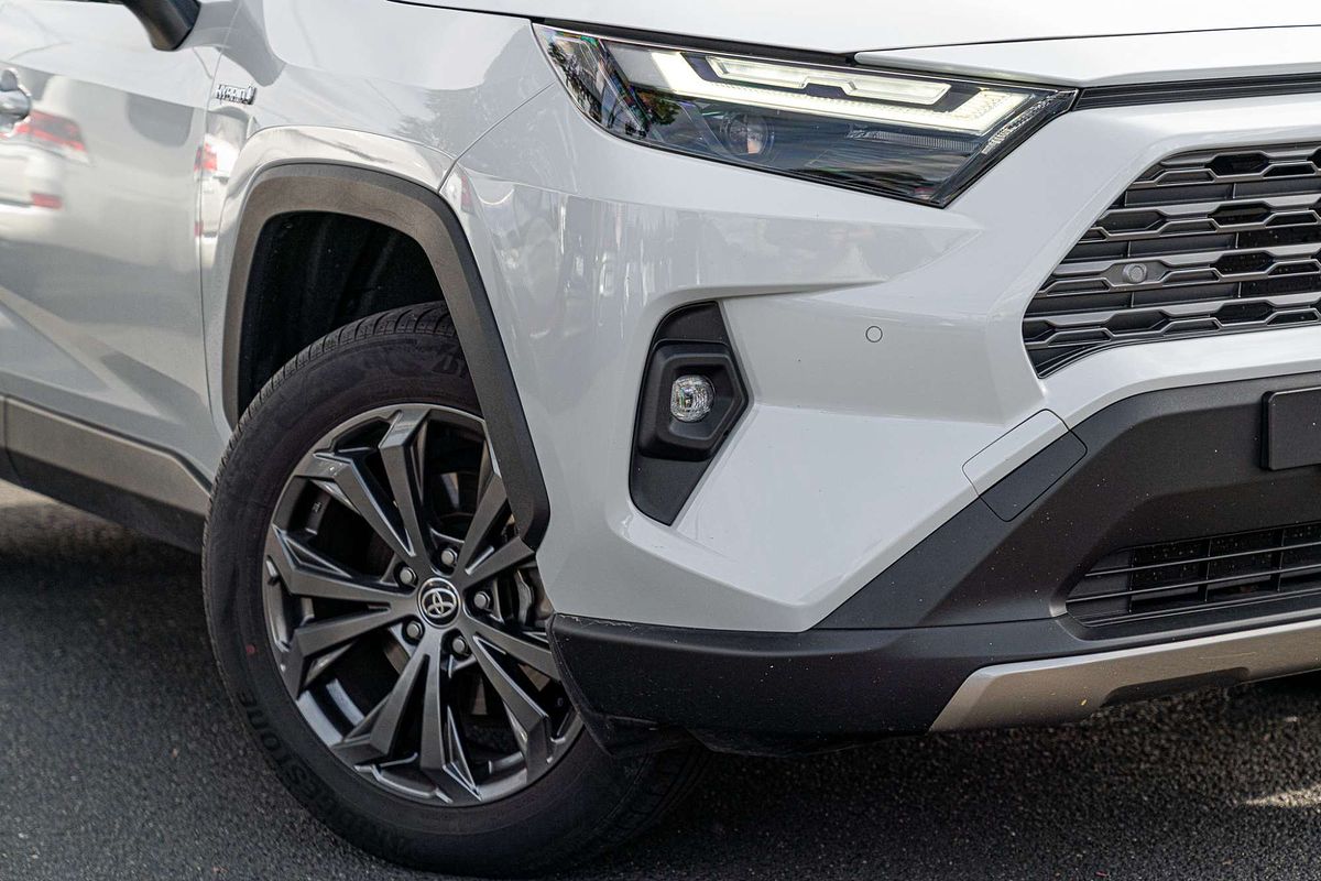 2024 Toyota RAV4 GXL AXAH52R