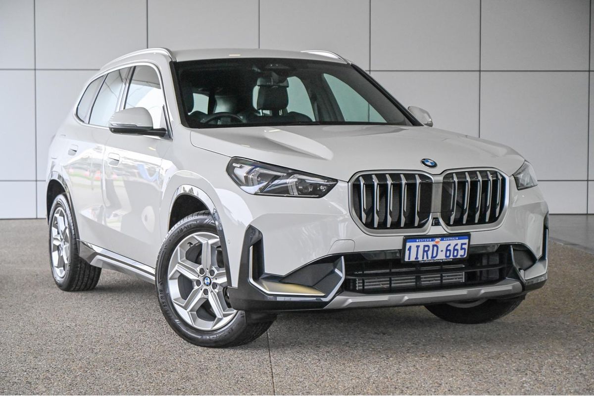 2025 BMW X1 sDrive18i U11