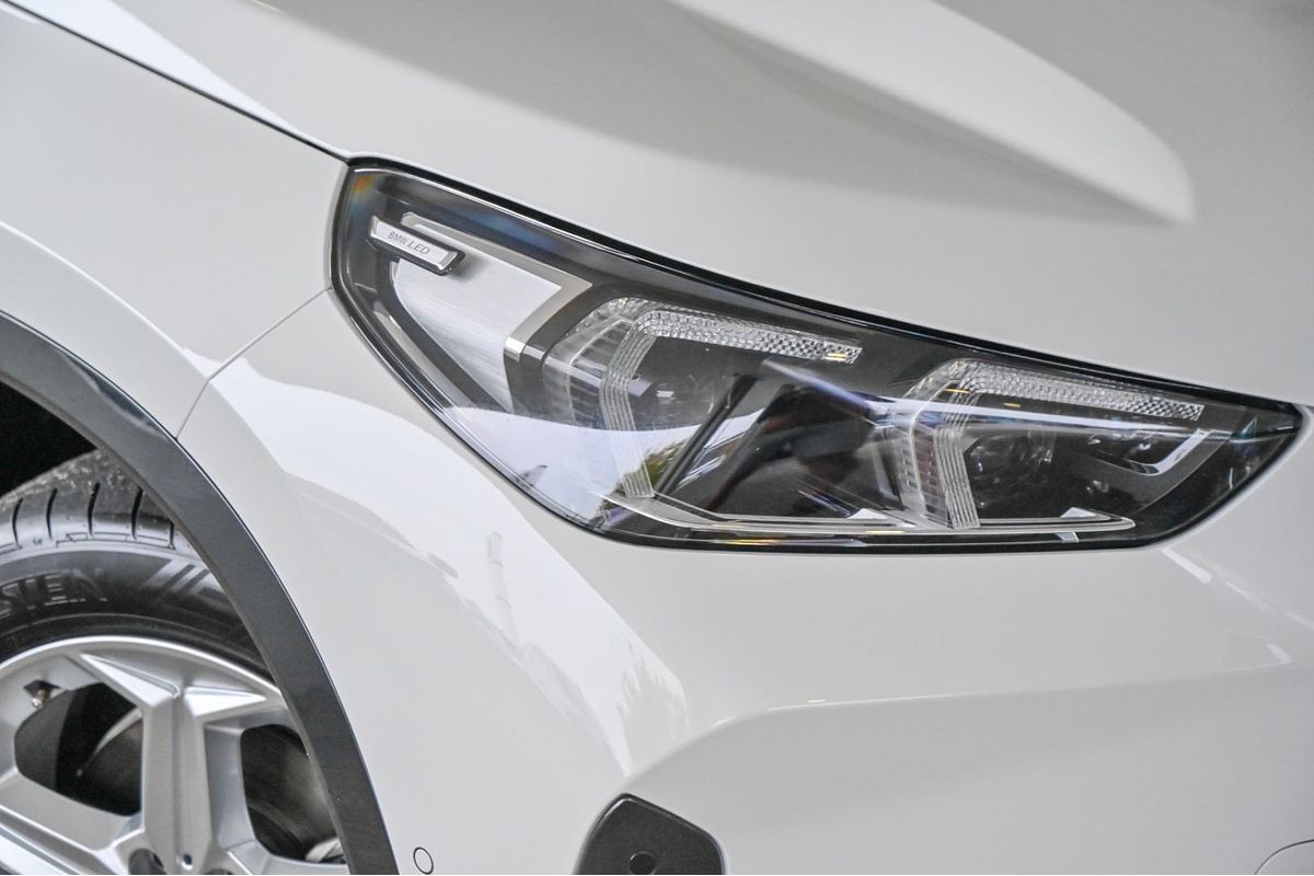 2025 BMW X1 sDrive18i U11