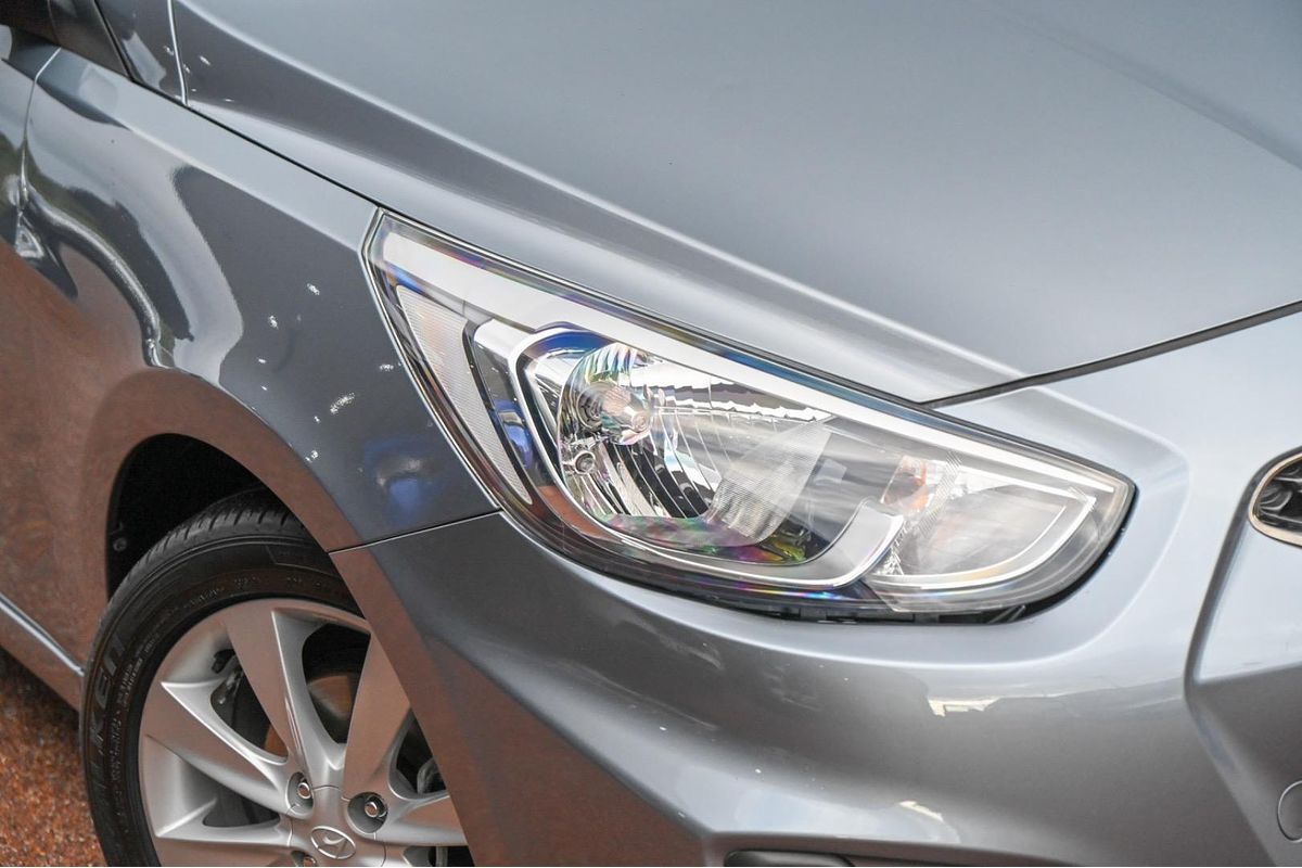 2019 Hyundai Accent Sport RB6