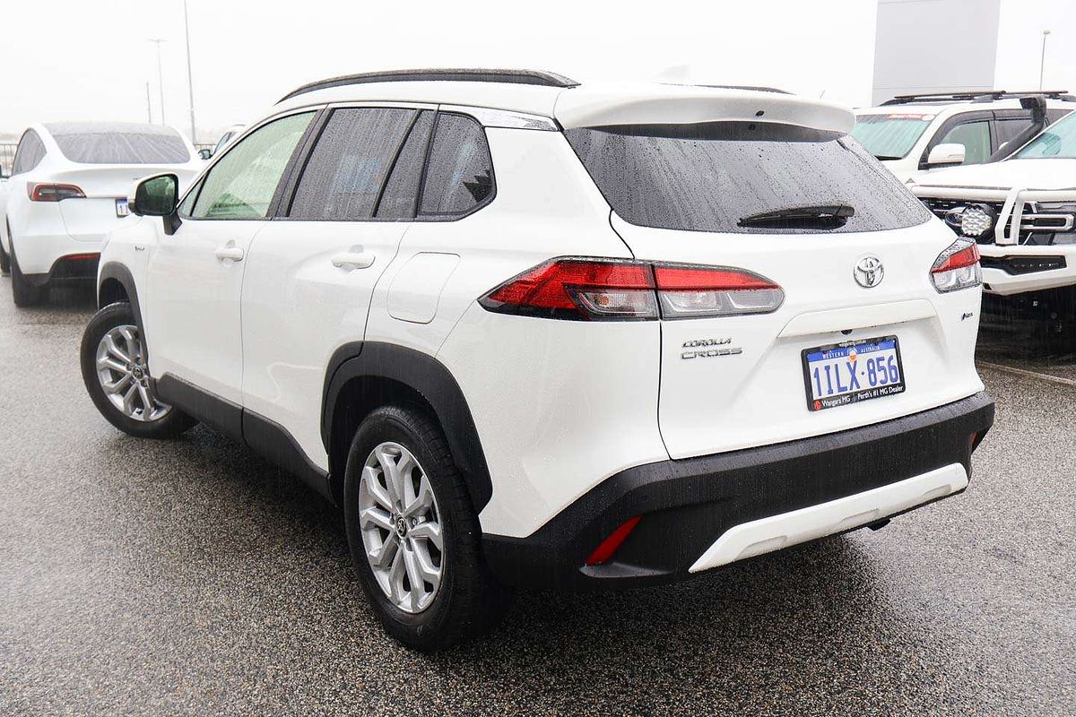 2025 Toyota Corolla Cross GXL MXGH10R