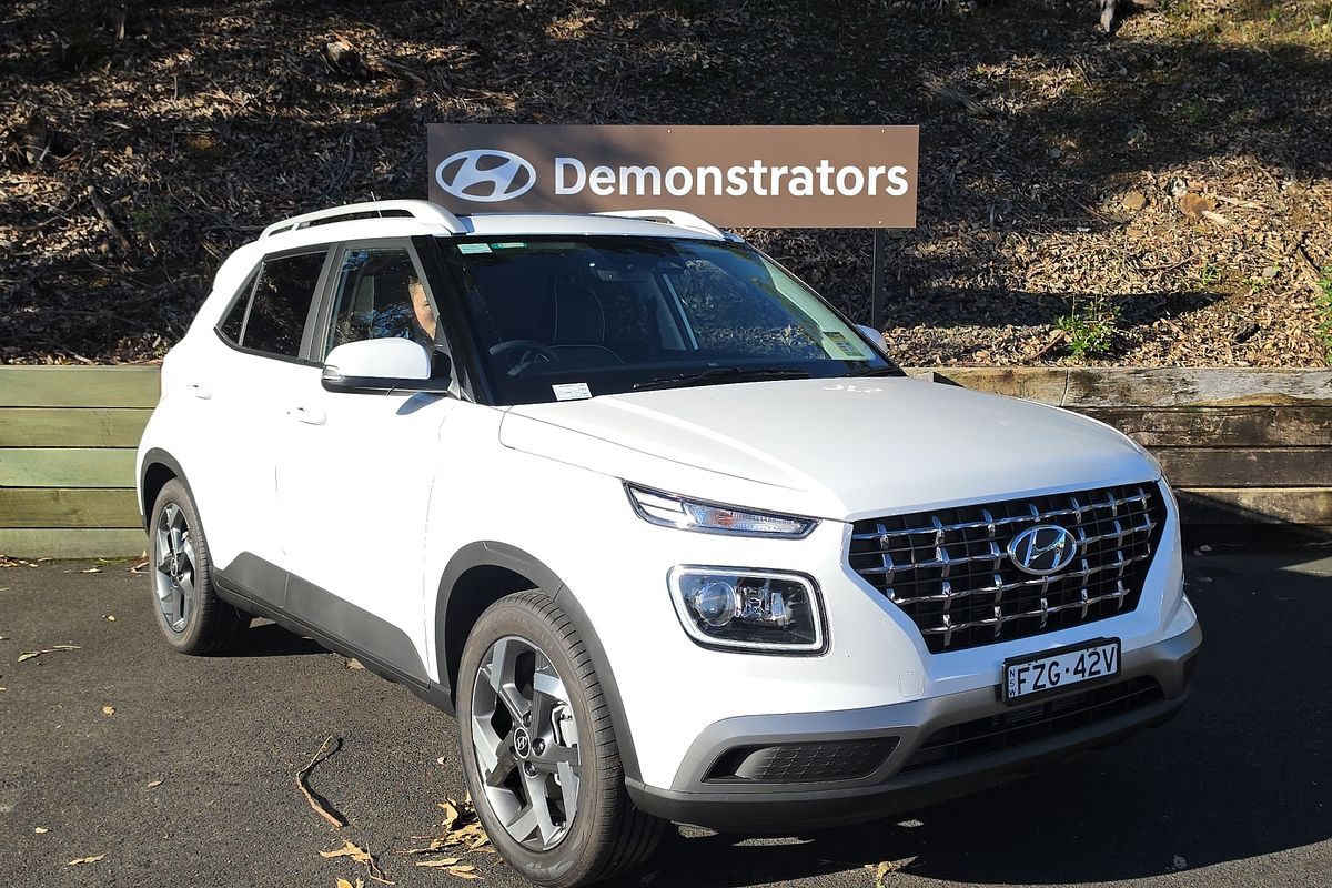 2026 Hyundai Venue Elite QX.V5