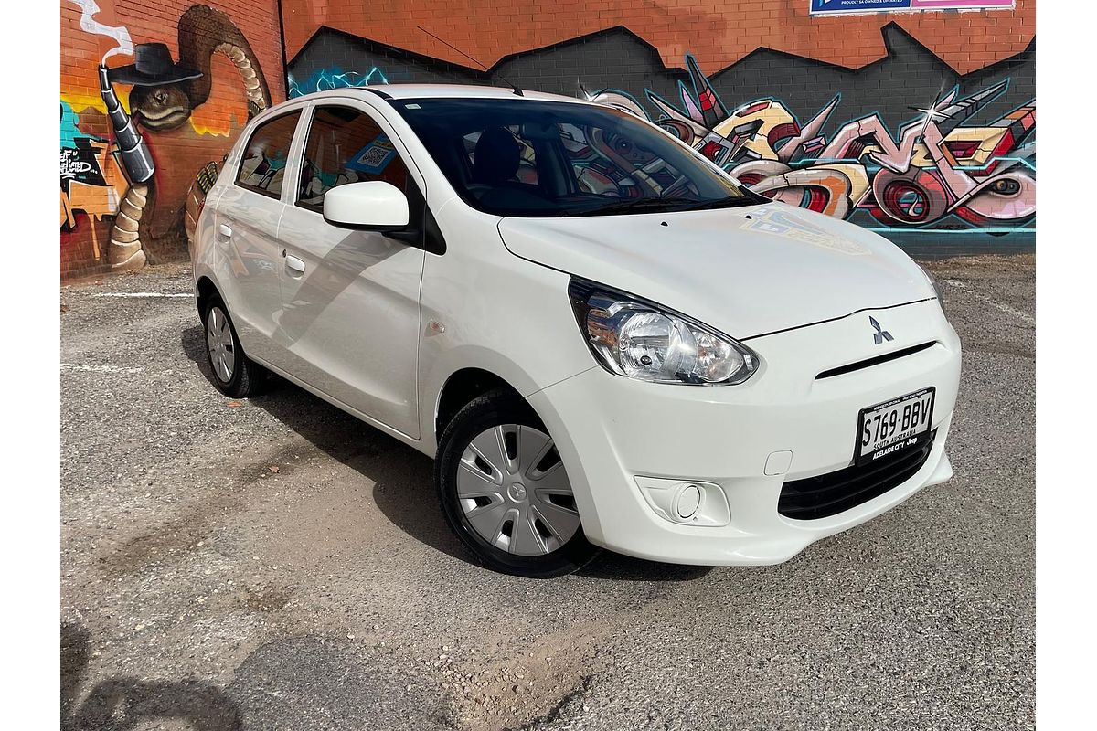 2013 Mitsubishi Mirage ES LA