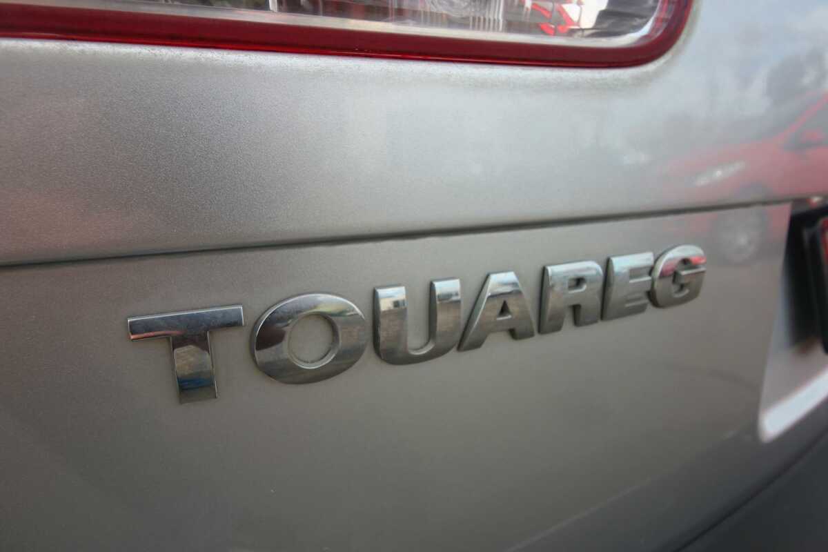 2003 Volkswagen Touareg Luxury 7L