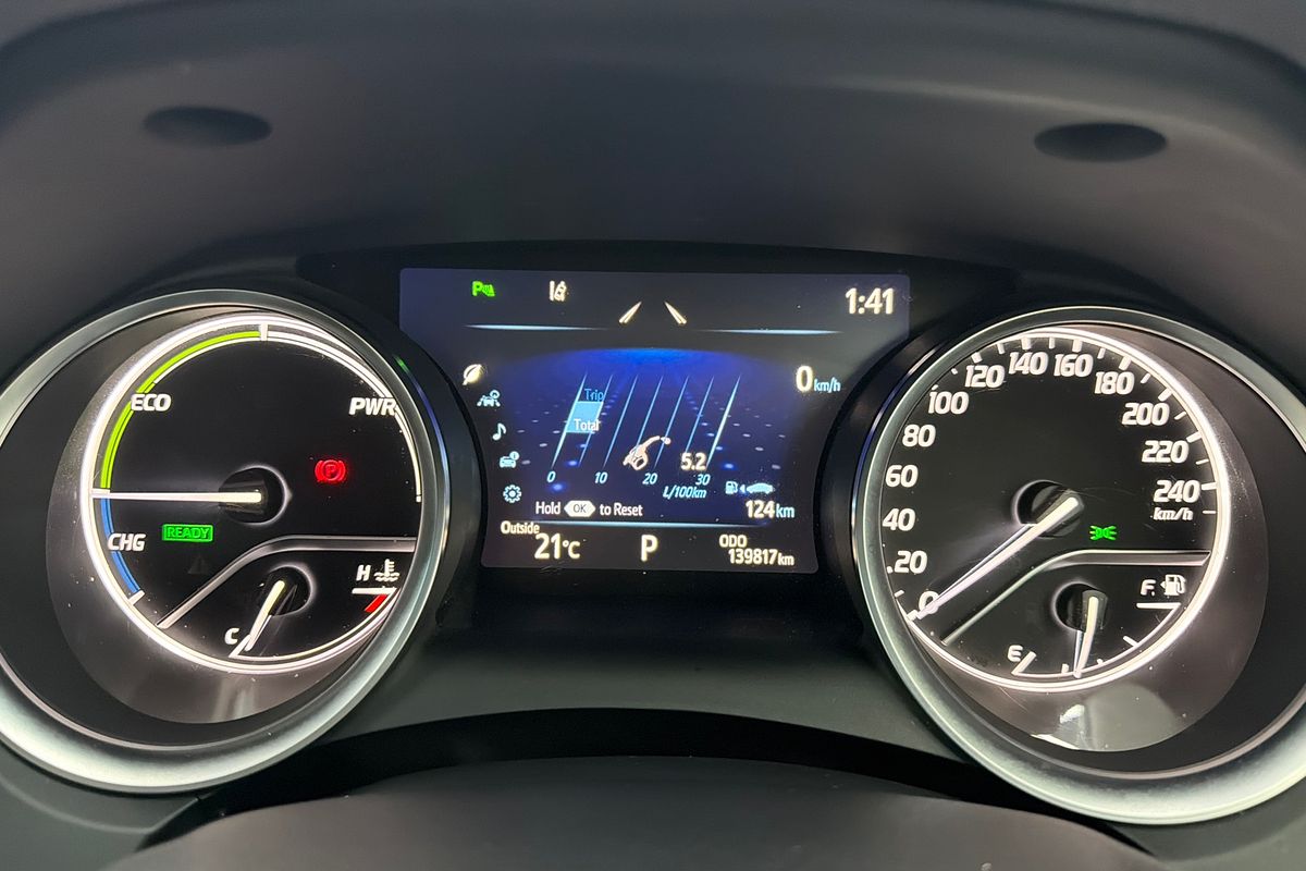 2020 Toyota Camry Ascent AXVH71R