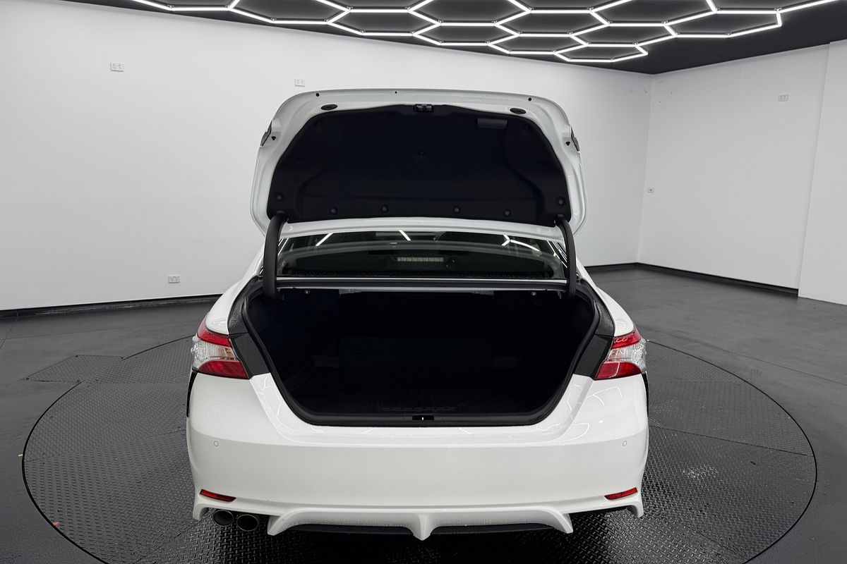 2020 Toyota Camry Ascent AXVH71R