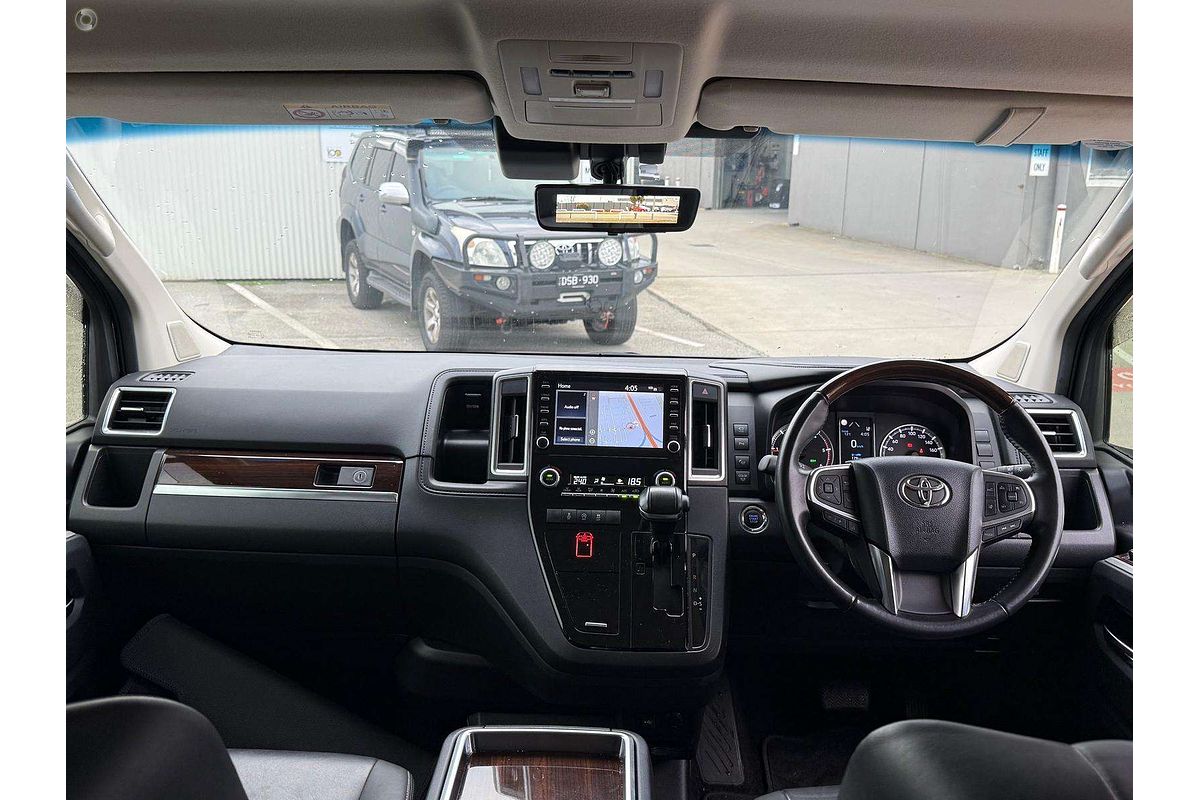 2022 Toyota Granvia VX GDH303R
