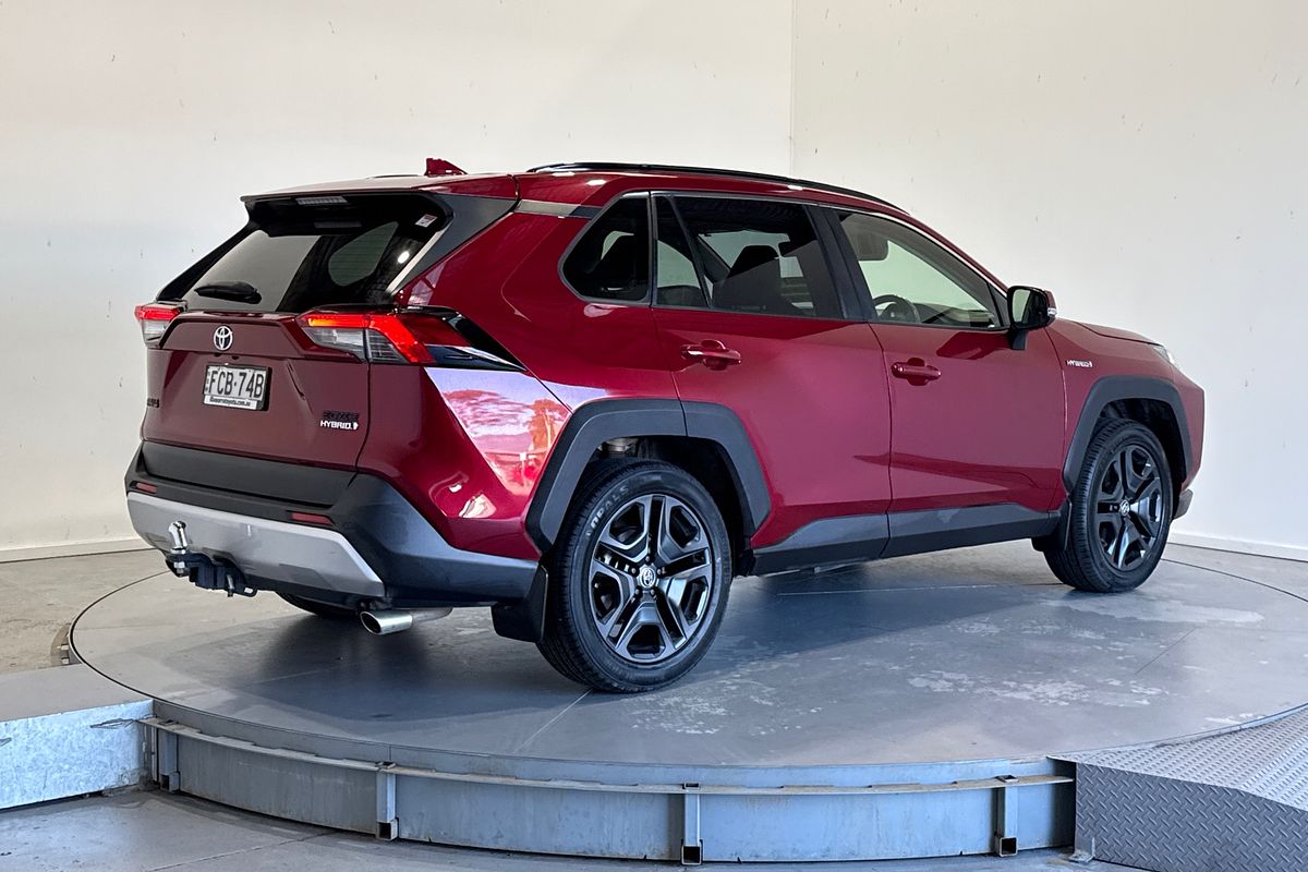 2021 Toyota RAV4 Edge AXAH54R