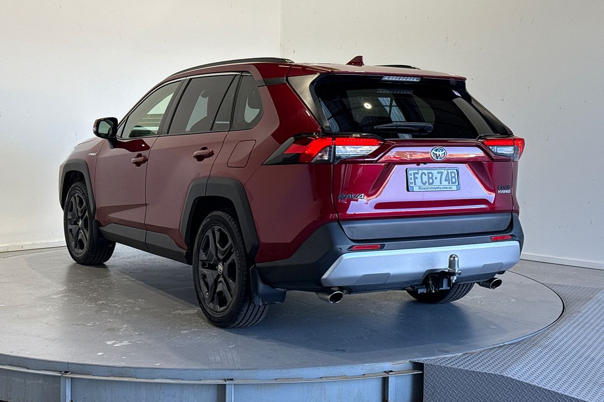 2021 Toyota RAV4 Edge AXAH54R