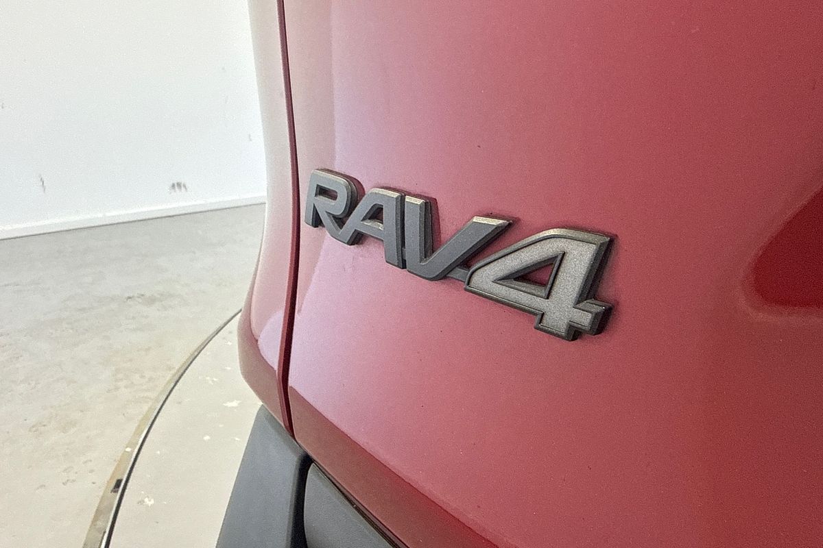 2021 Toyota RAV4 Edge AXAH54R