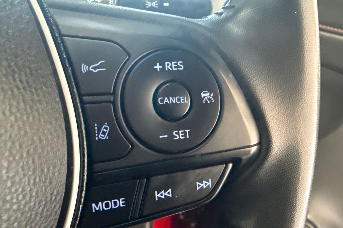 2021 Toyota RAV4 Edge AXAH54R