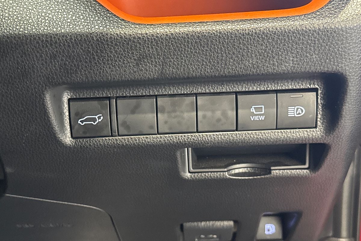 2021 Toyota RAV4 Edge AXAH54R
