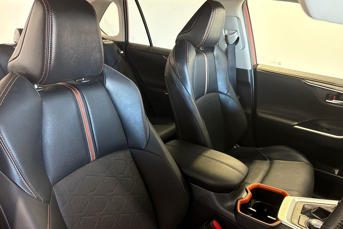 2021 Toyota RAV4 Edge AXAH54R