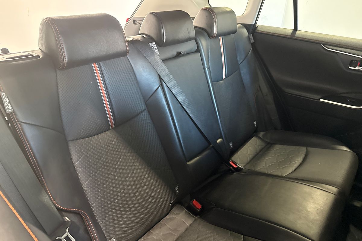 2021 Toyota RAV4 Edge AXAH54R