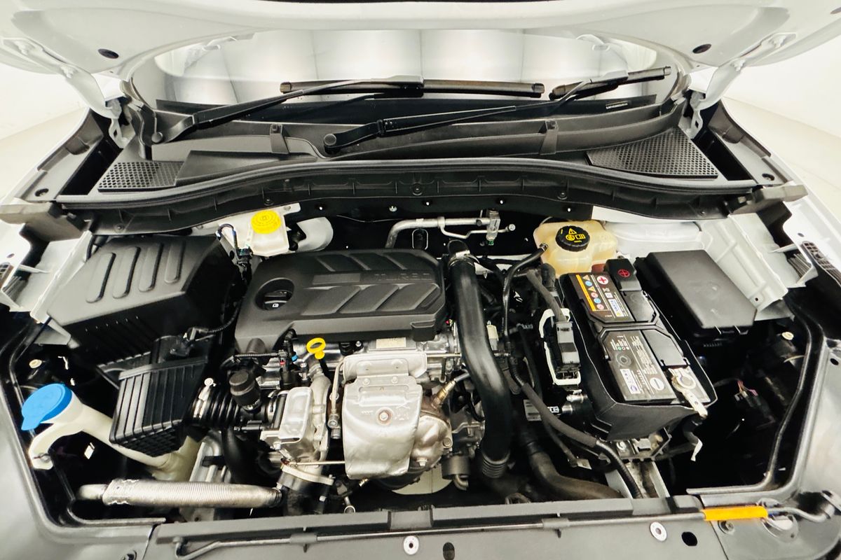 MY22 MGZS 6AT 1.3T ESSENCE