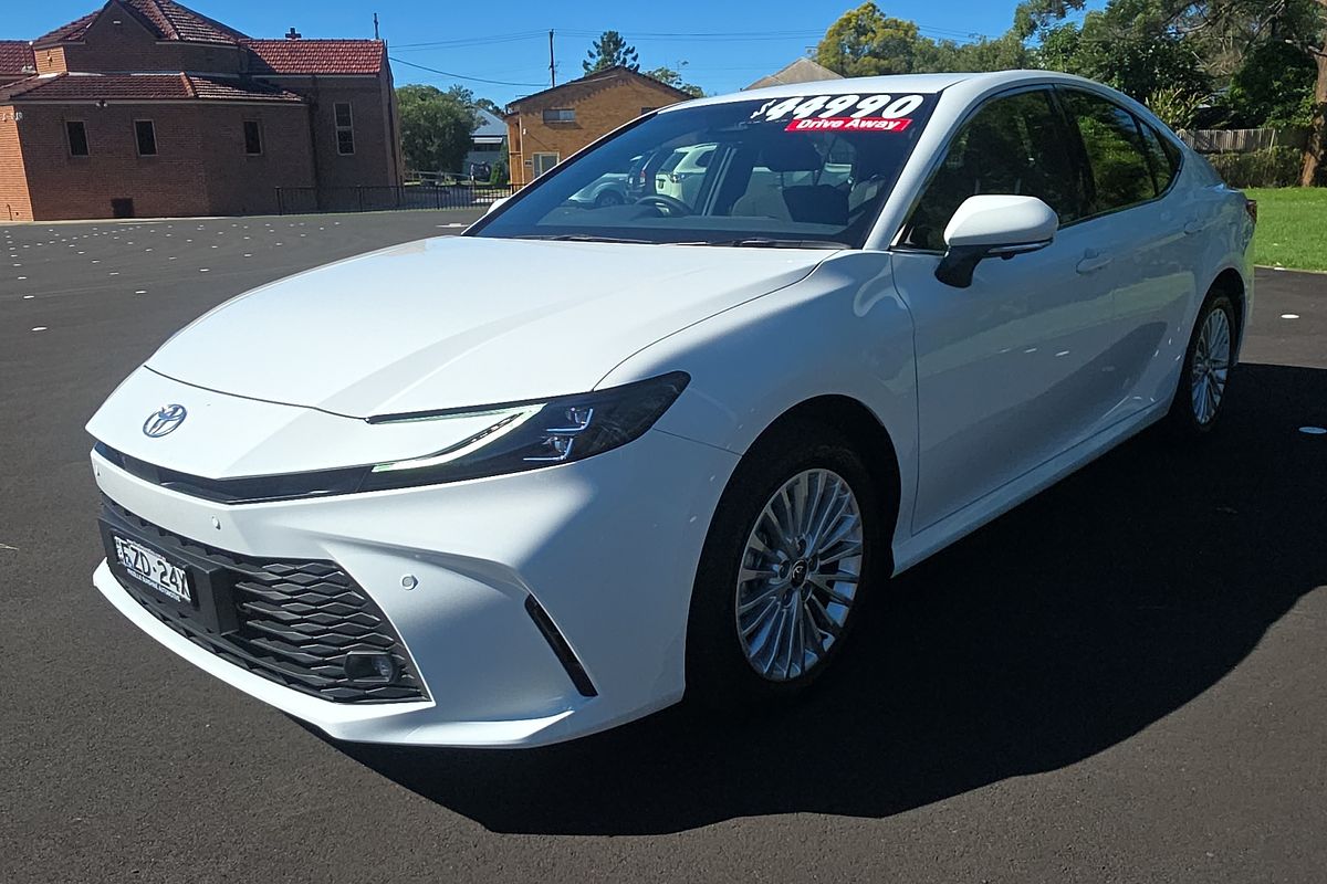 2026 Toyota Camry Ascent Sport AXVH80R