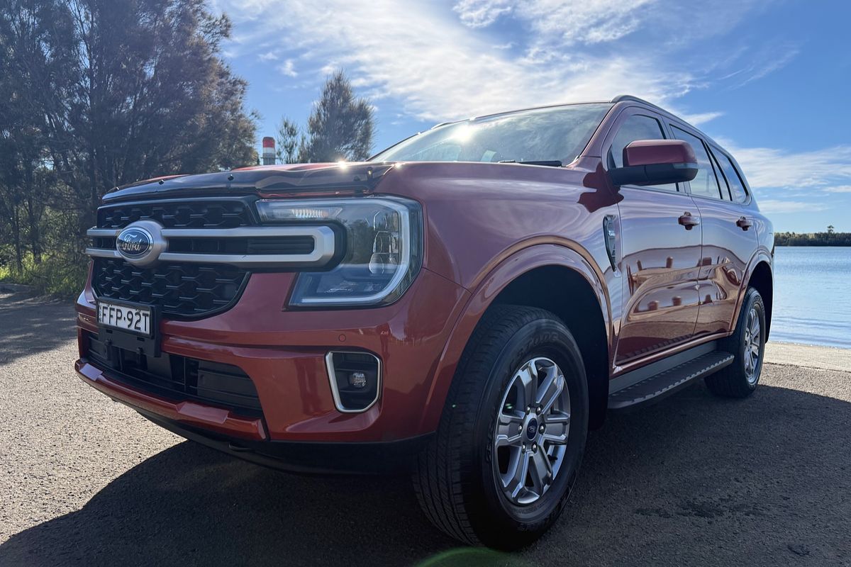 2023 Ford Everest Ambiente 2.0L