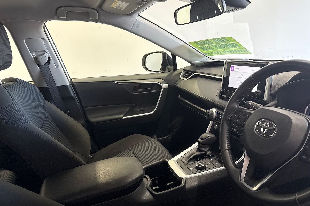 2024 Toyota RAV4 GXL (2WD) MXAA52R