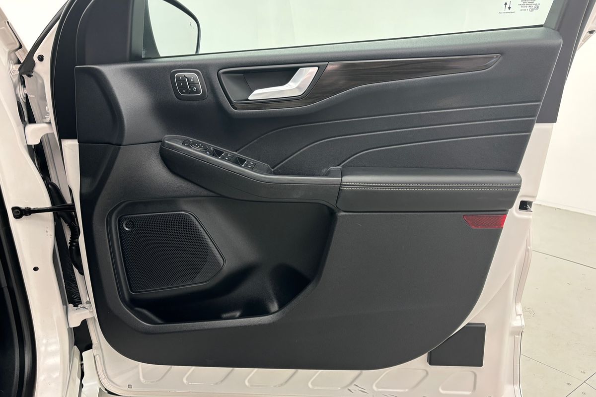 Ford 2023.25 SUV VIGNALE . 2.0LP 8A FWD
